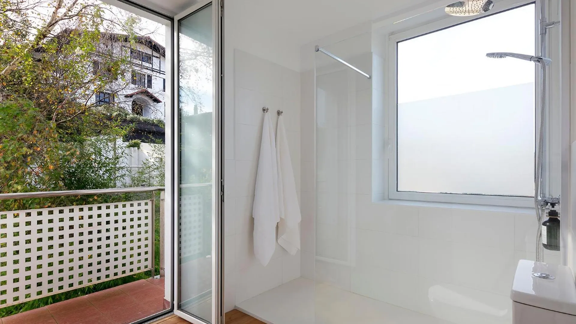Villa Alaia San Sebastian 0*,